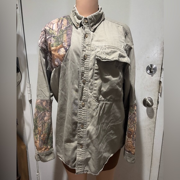 Game Winner Camouflage Khaki Shooting
Shirt Size L - Picture 1 of 8